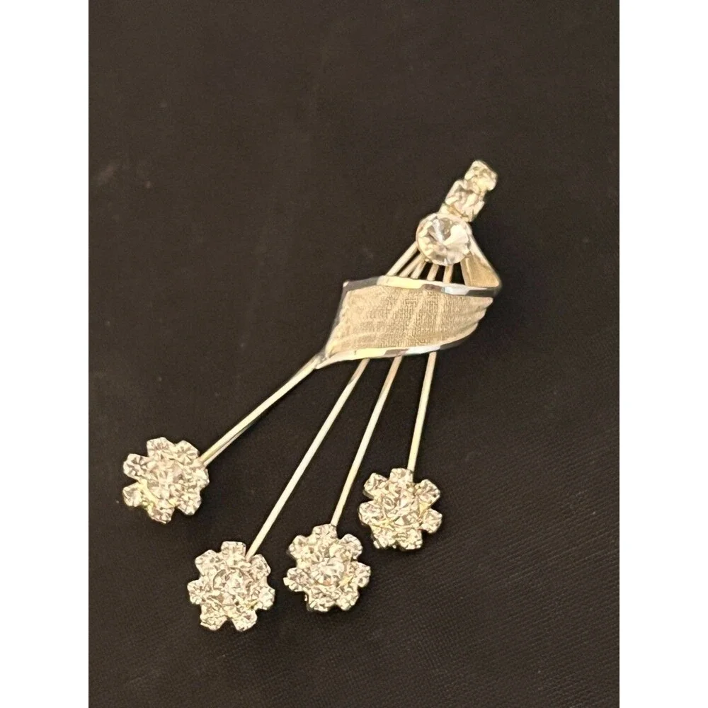 Vintage 1950s Brooch Clear Rhinestone Floral Spray Silver Tone Mid Century - 1I